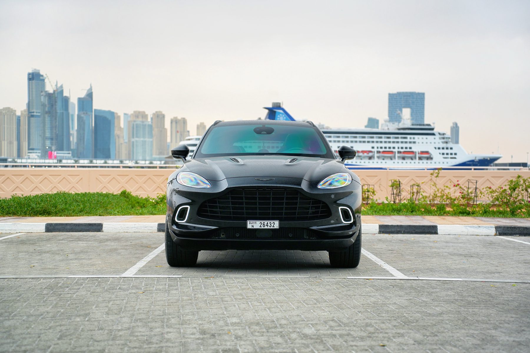 Aston Martin Dbx