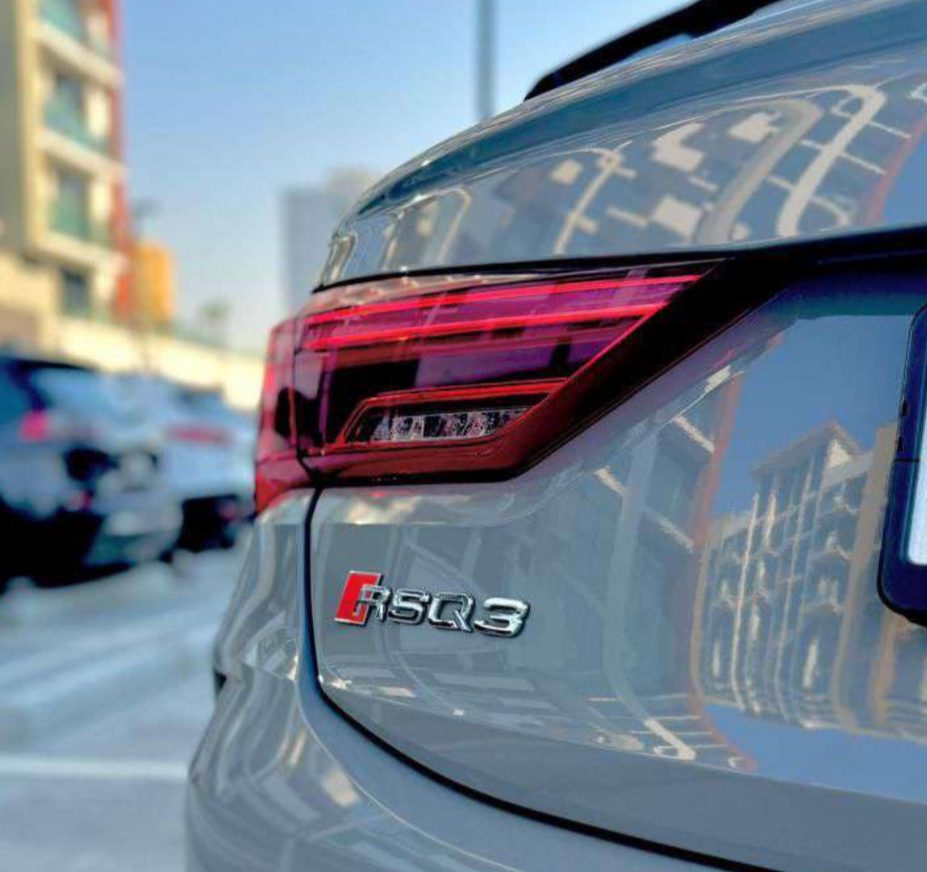 Audi RS Q3 — photo 8