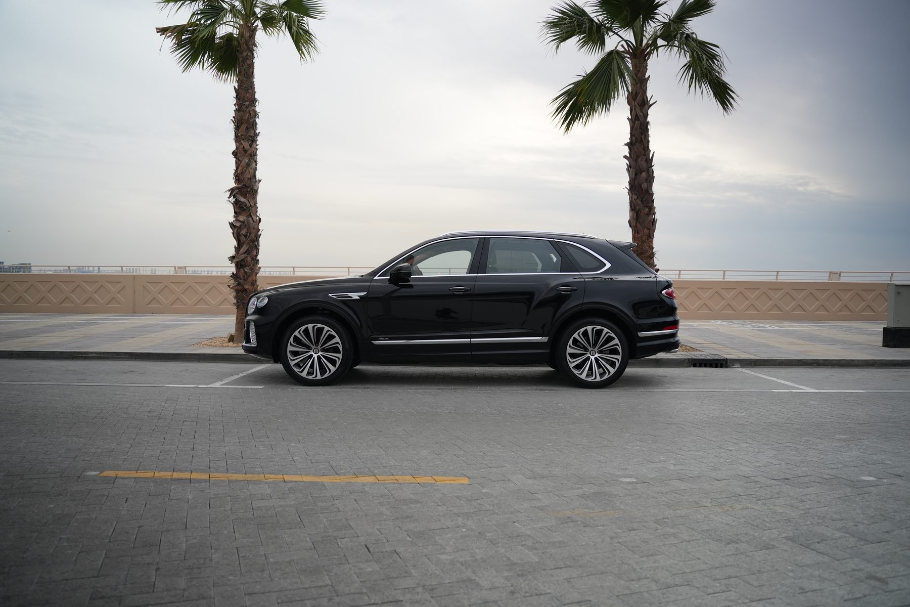 Bentley Bentayga Azure