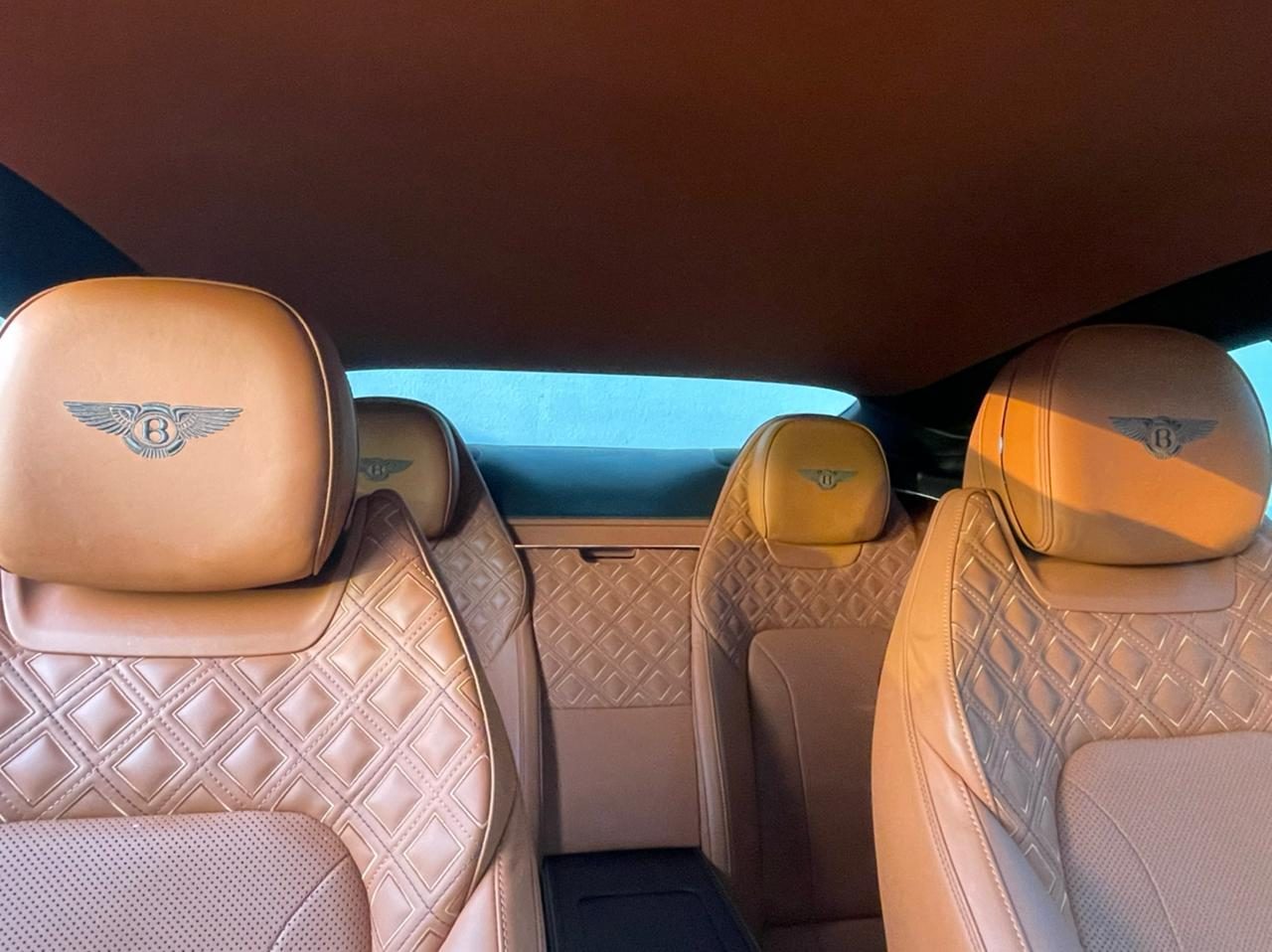 Bentley GT — photo 5