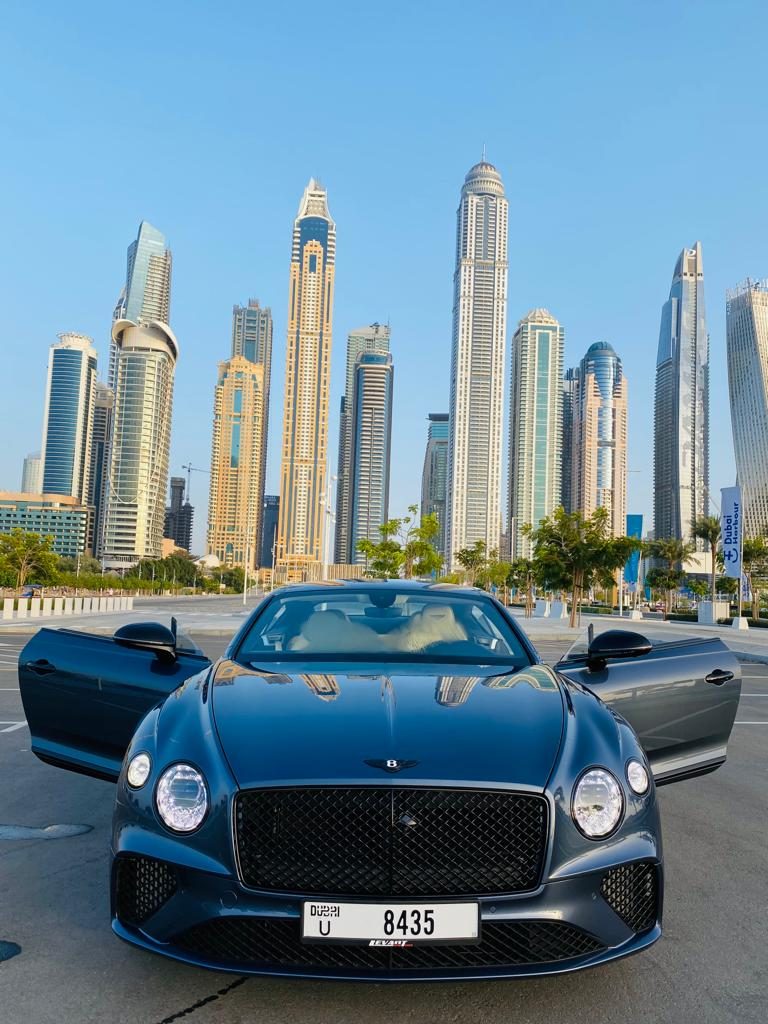 Bentley GT — photo 3