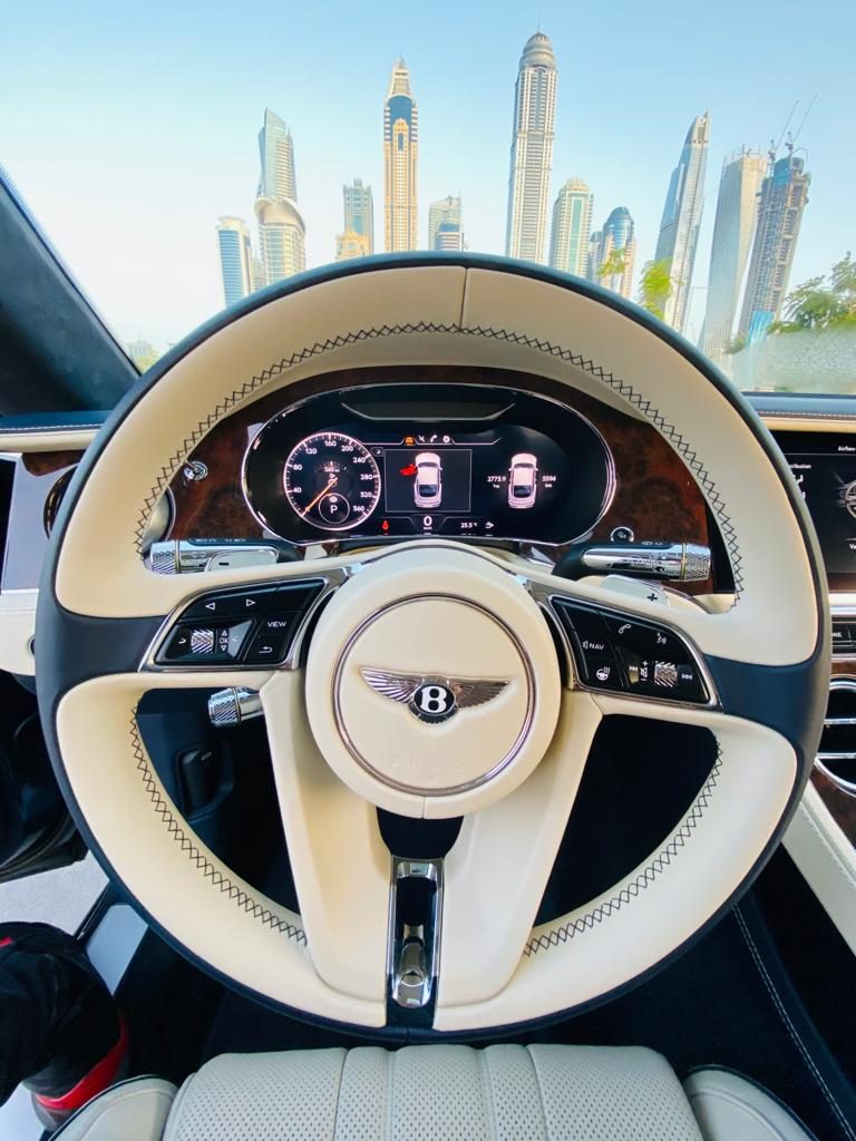 Bentley GT — photo 5