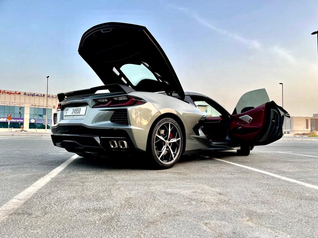 Chevrolet Corvet — photo 3
