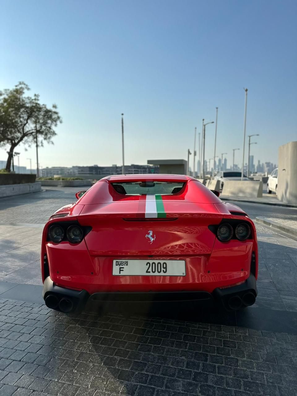 Ferrari 812 Superfast — photo 3