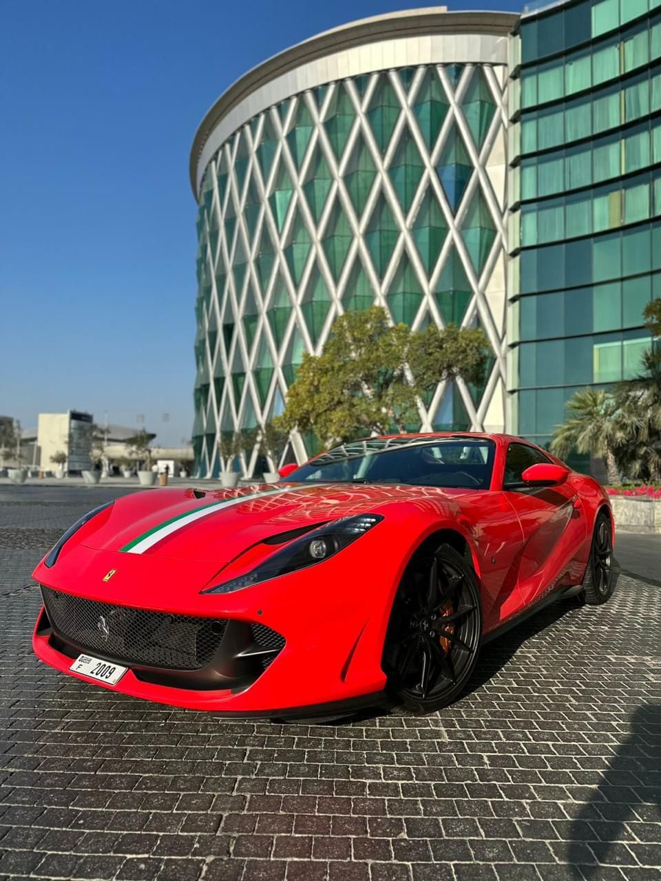 Ferrari 812 Superfast — photo 5