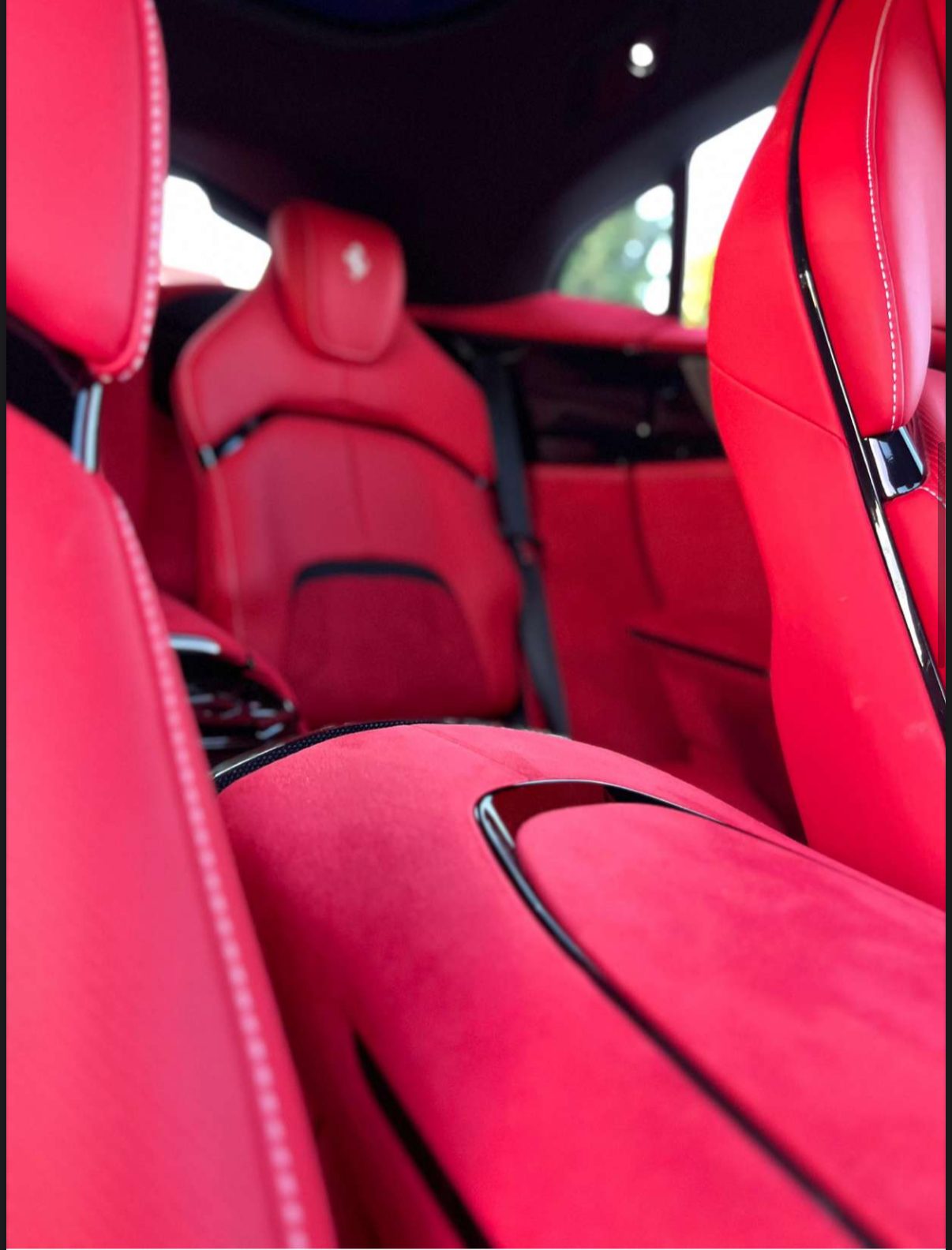 Ferrari Purosangue — photo 12