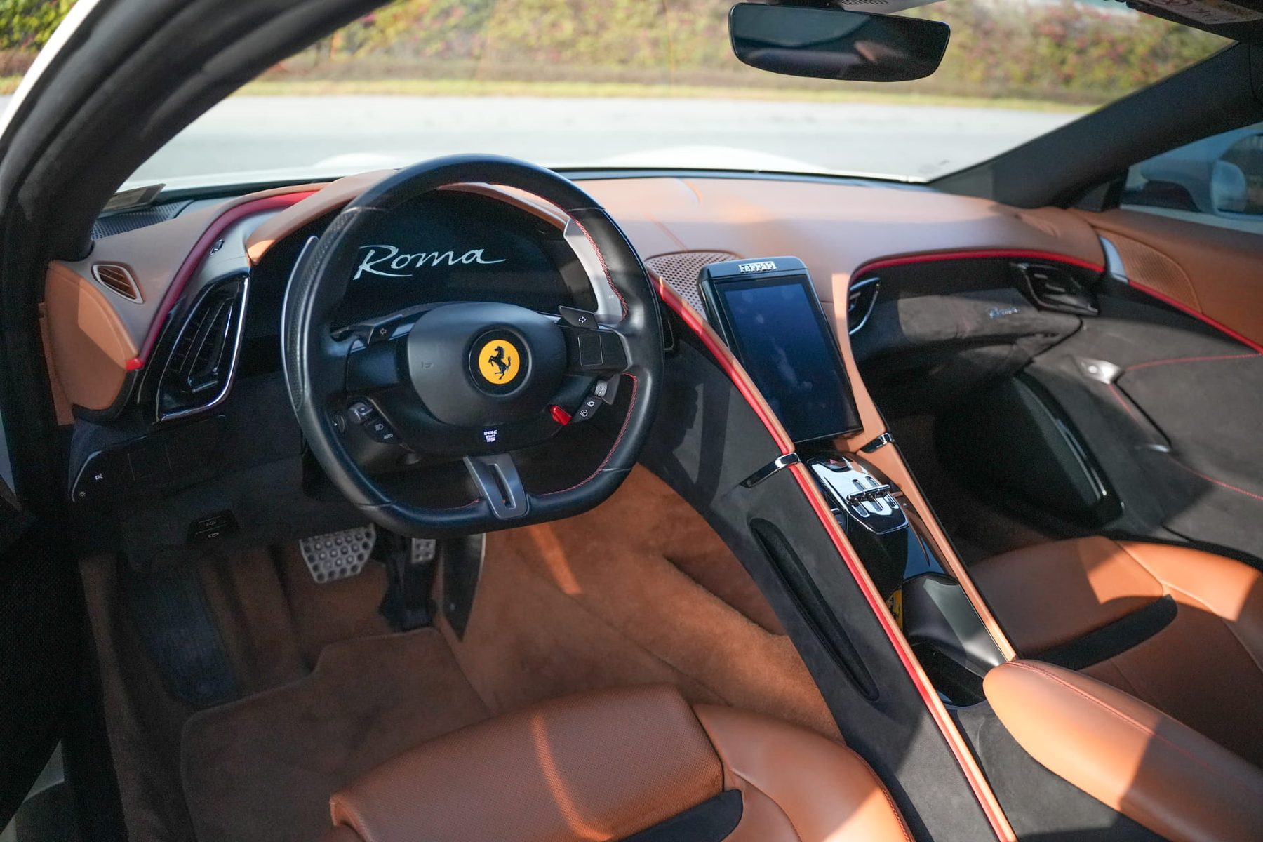 Ferrari Roma — photo 3