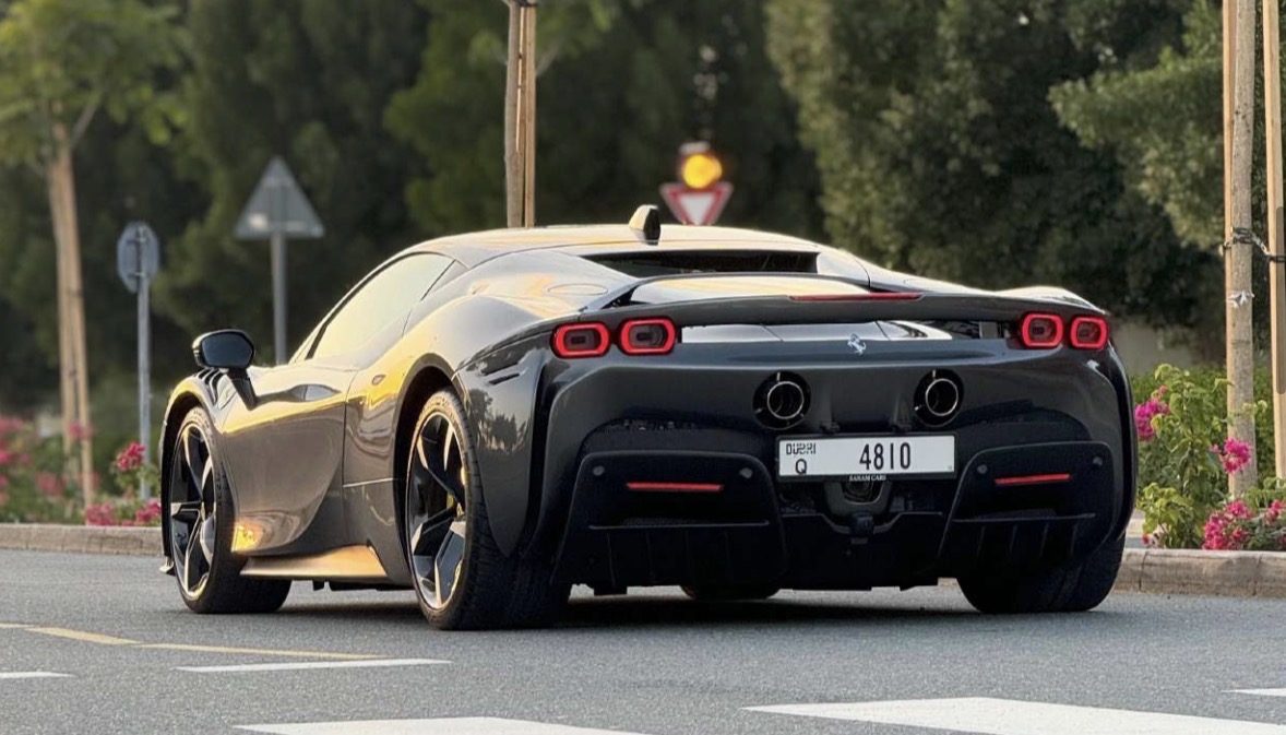 Ferrari SF90 — photo 3