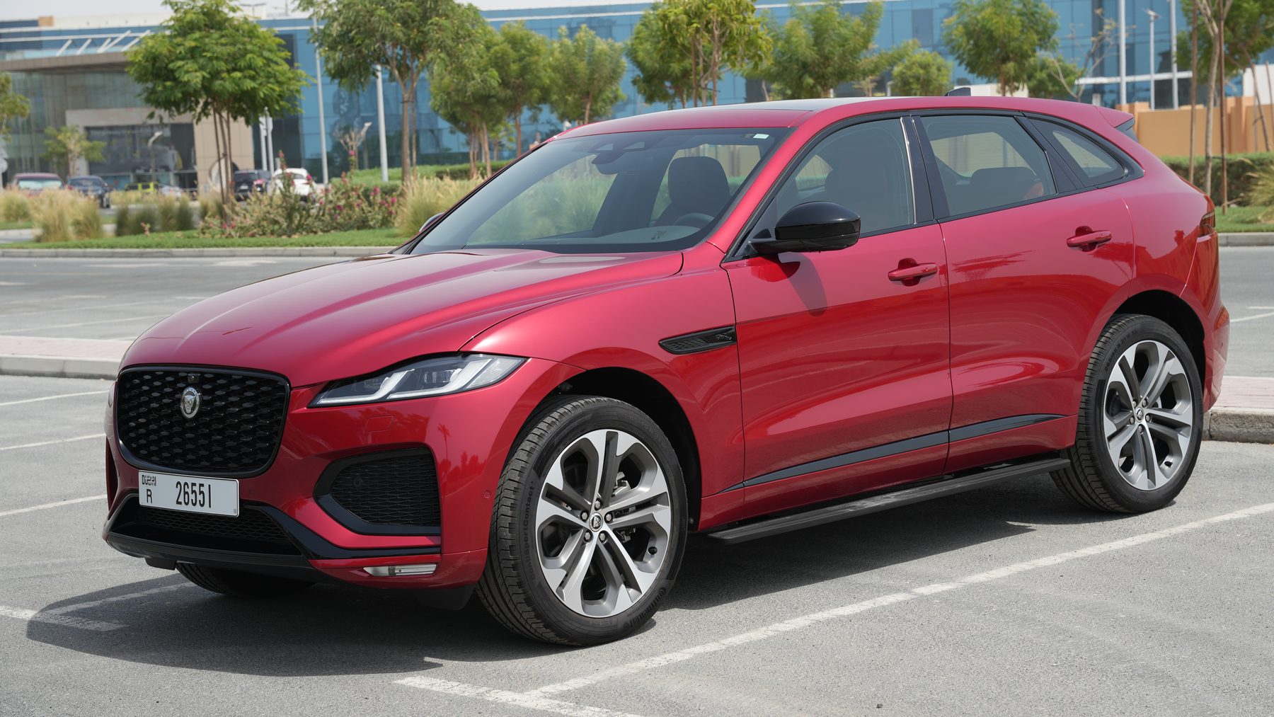 Jaguar F Pace