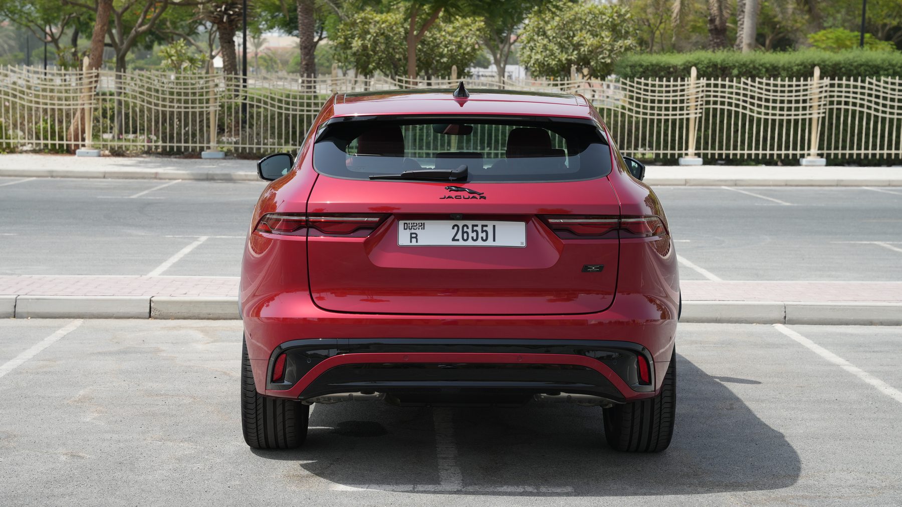 Jaguar F Pace — photo 3