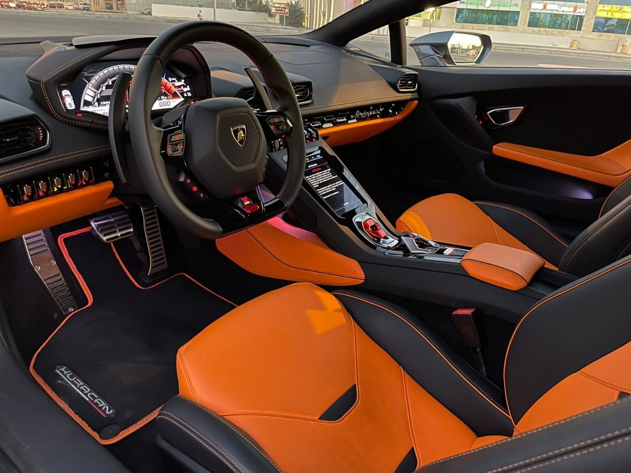 Lamborghini Huracan Evo Coupe — photo 4