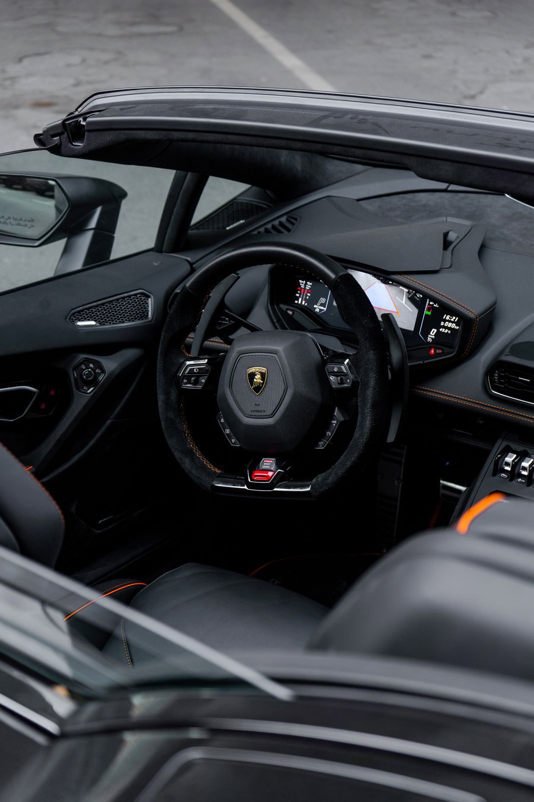 Lamborghini Huracan Evo Spyder Cabriolet — photo 6