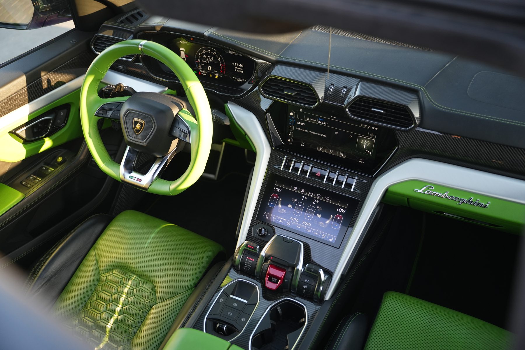 Lamborghini Urus — photo 4