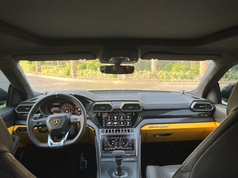 Lamborghini Urus — photo 5