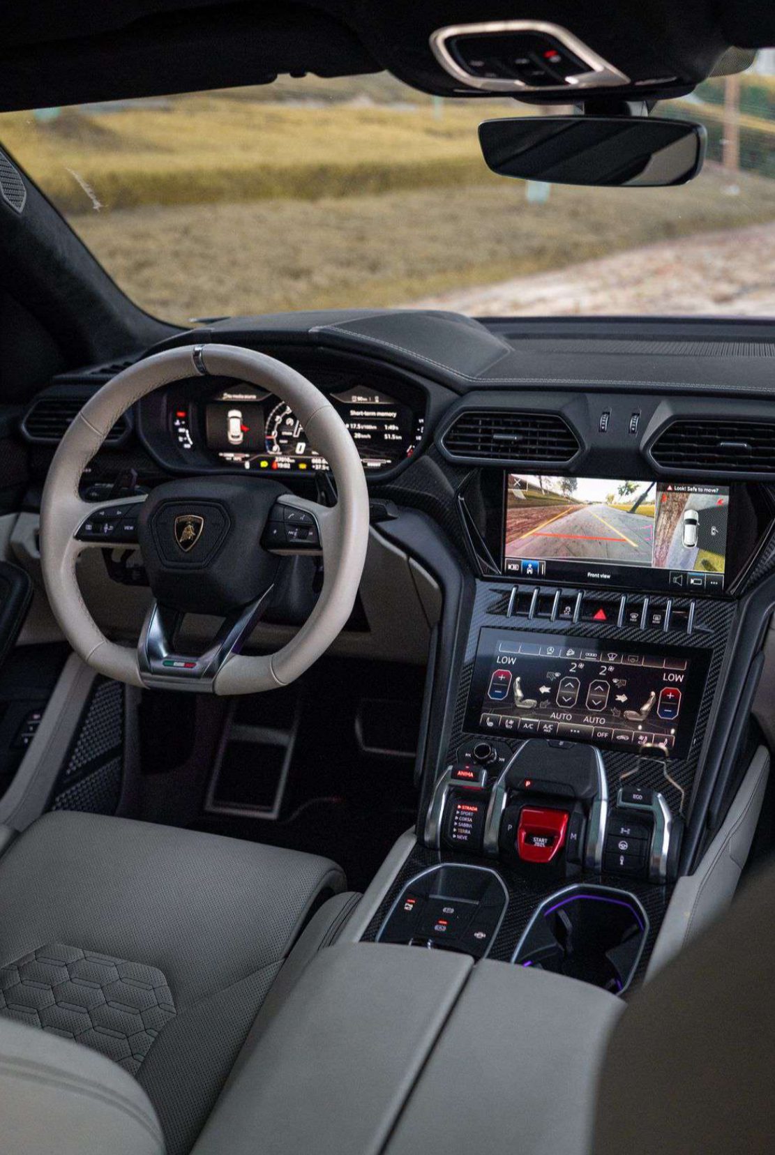 Lamborghini Urus — photo 6
