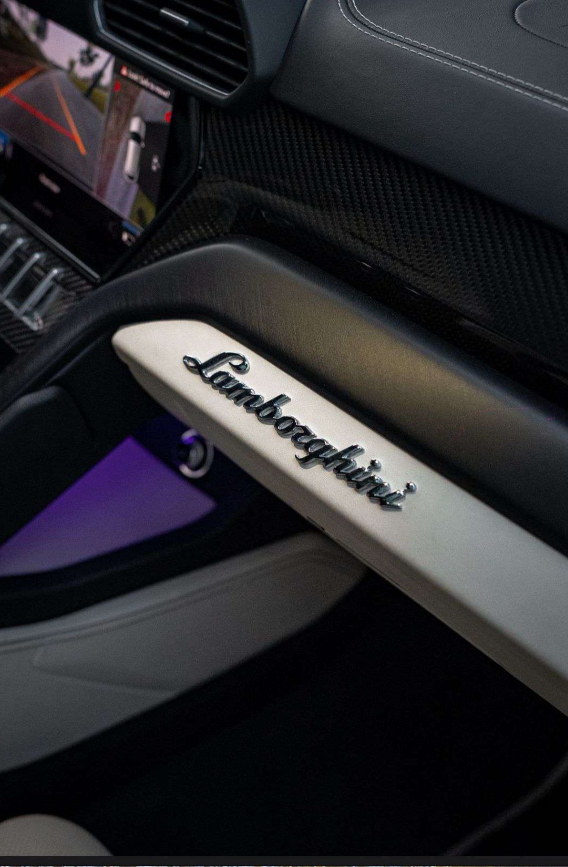 Lamborghini Urus — photo 7