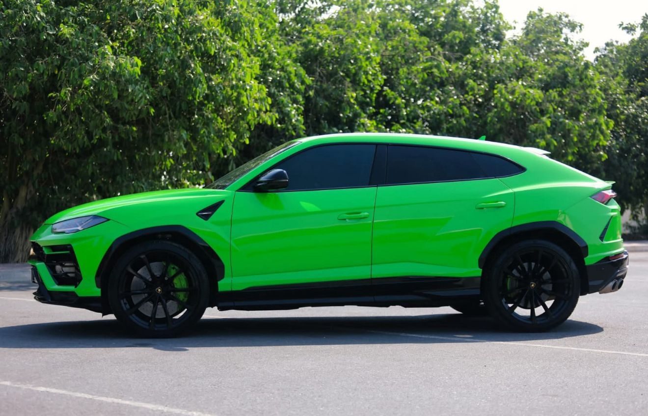 Lamborghini Urus — photo 3