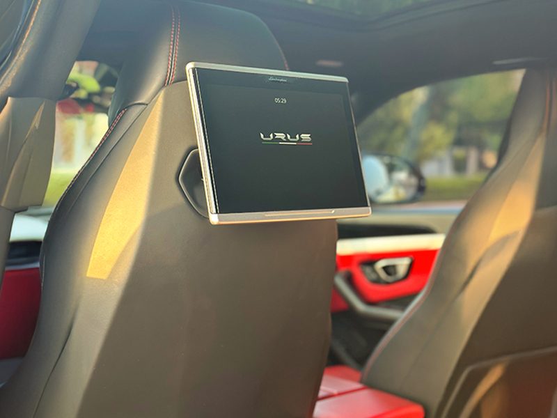 Lamborghini Urus — photo 5