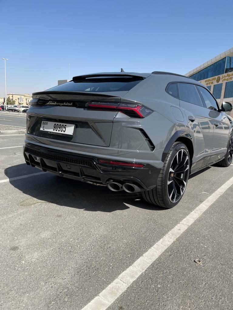 Lamborghini Urus — photo 3