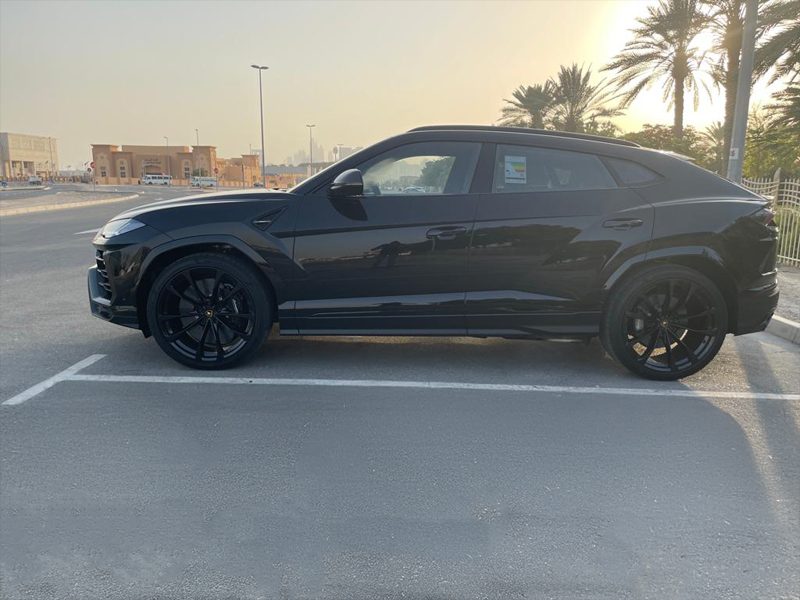 Lamborghini Urus — photo 3