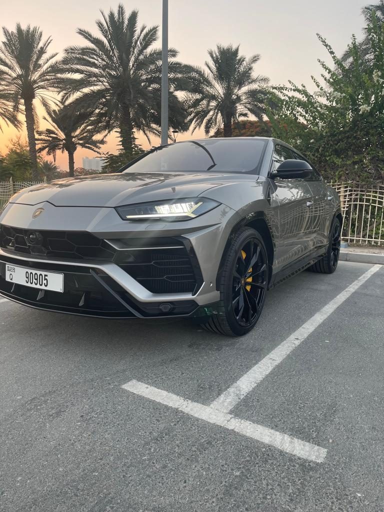 Lamborghini Urus — photo 3