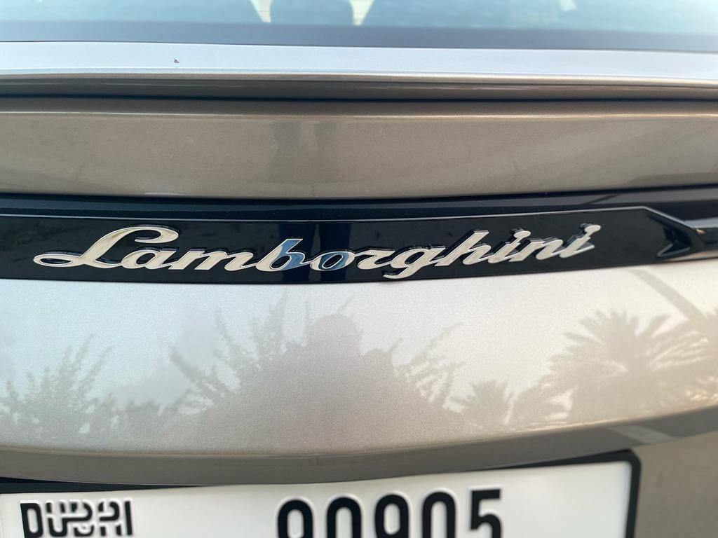 Lamborghini Urus — photo 5
