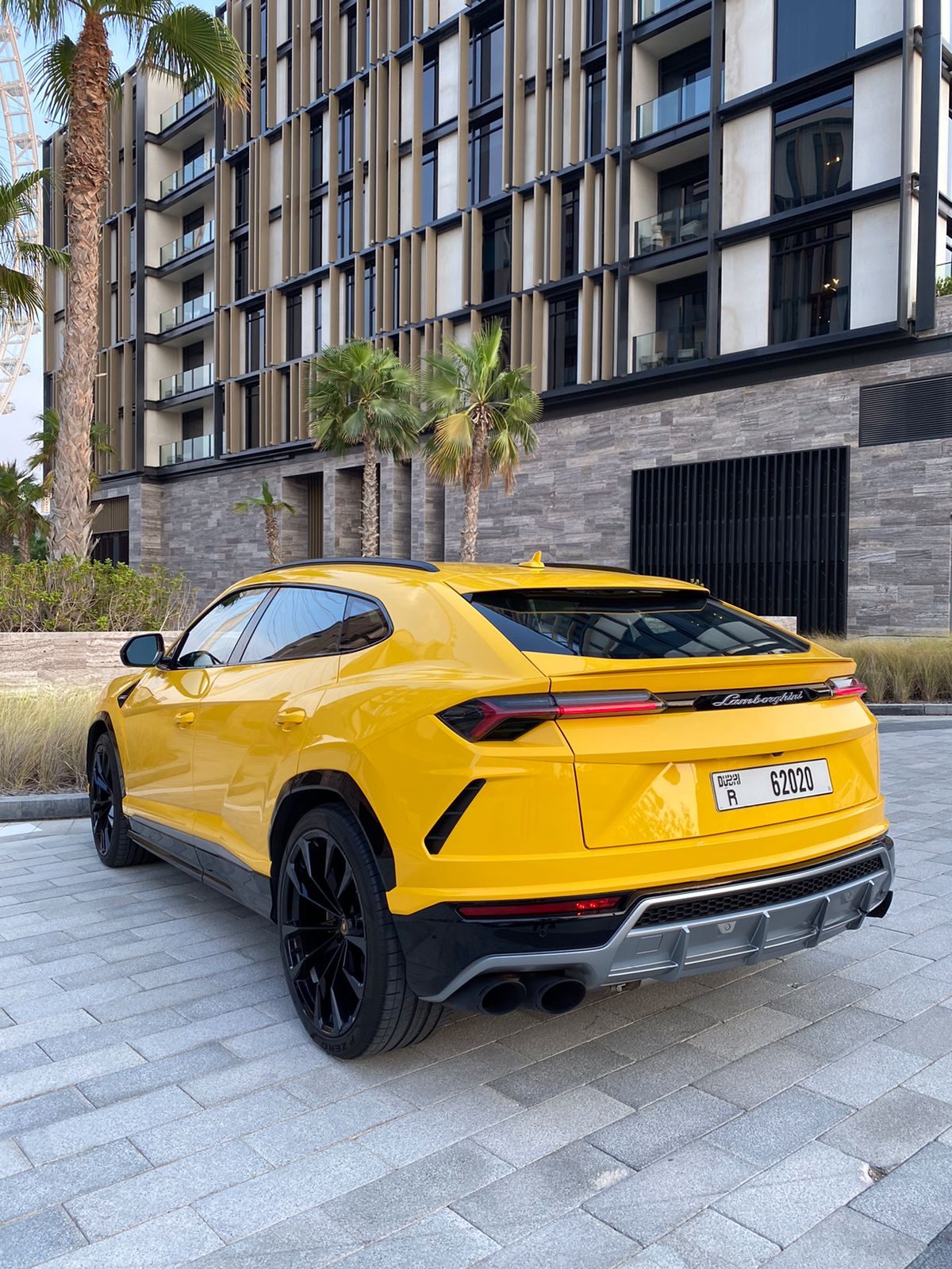 Lamborghini Urus — photo 4