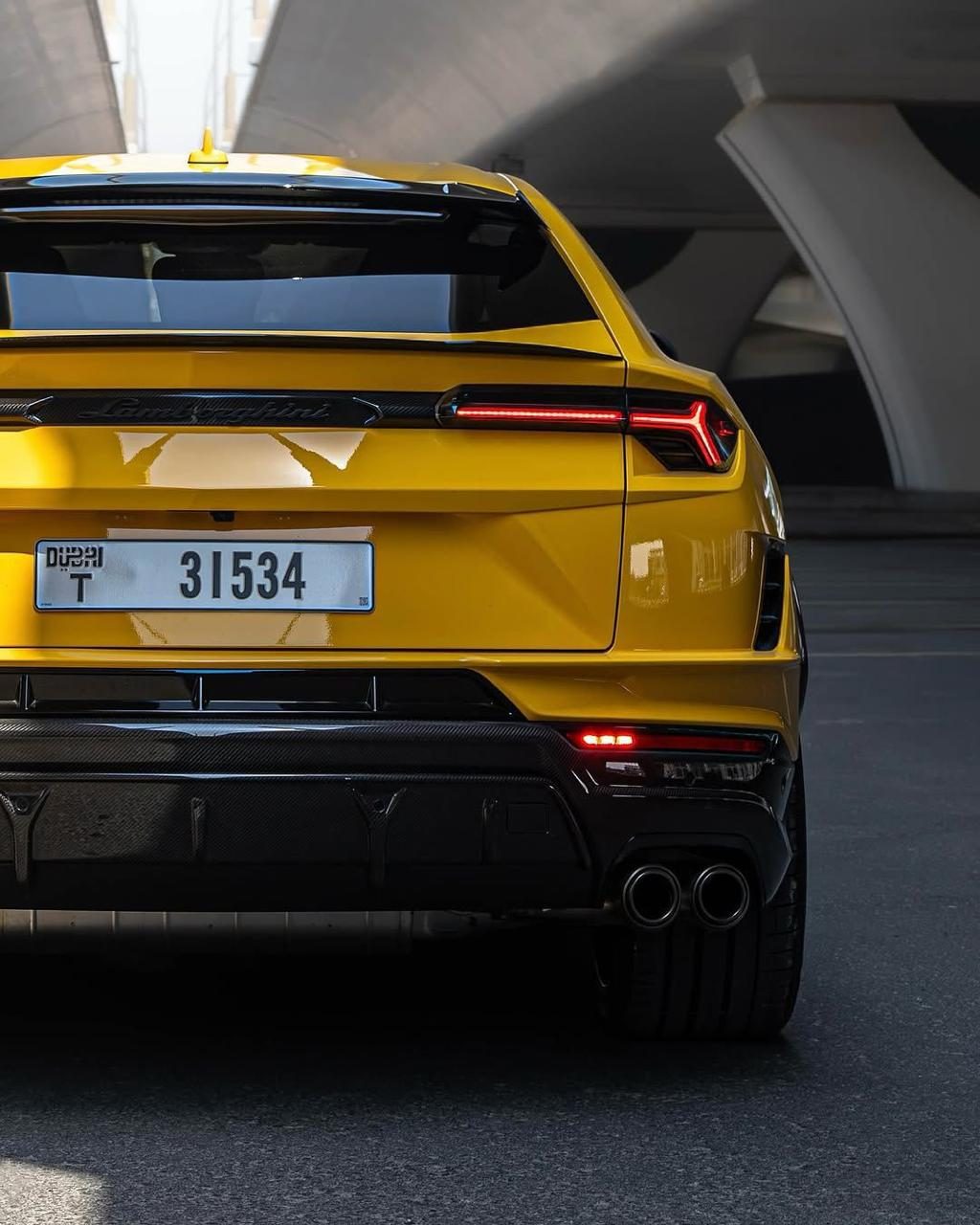 Lamborghini Urus Performance — photo 10