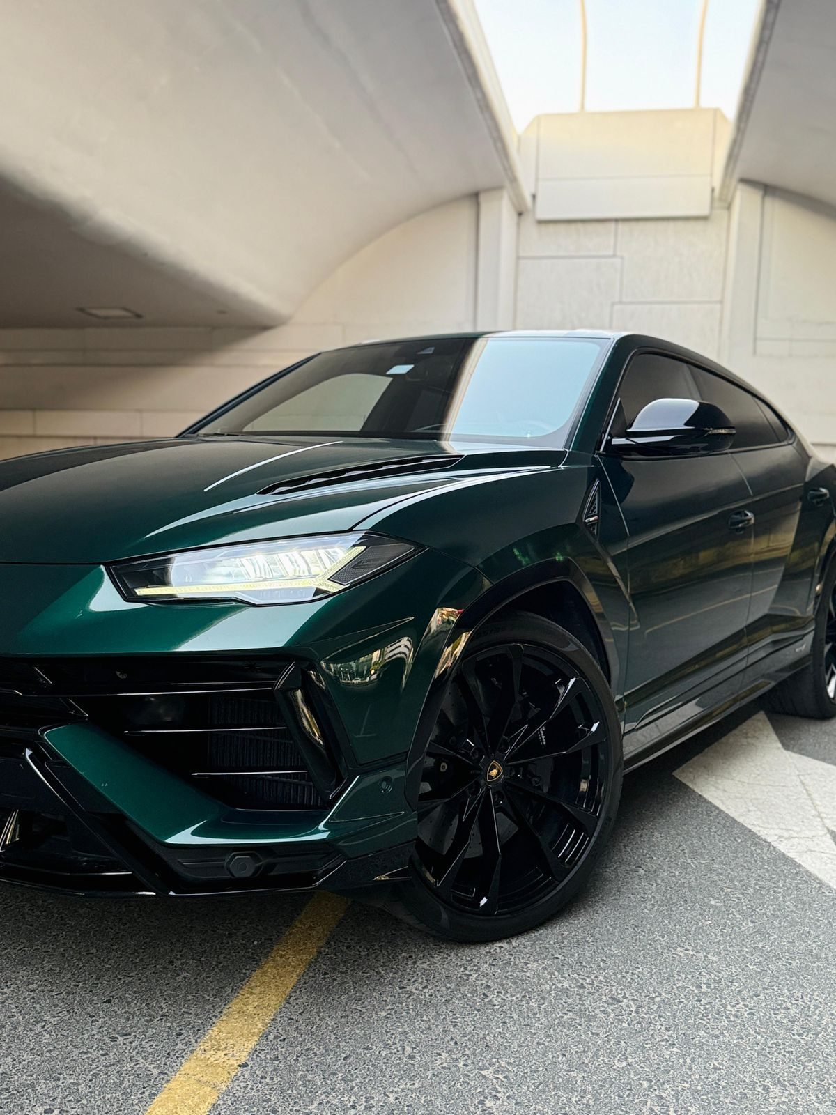 Lamborghini Urus S — photo 4