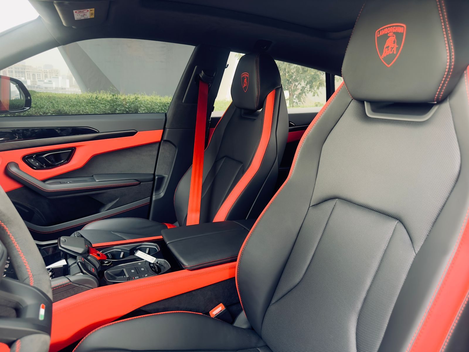Lamborghini Urus Se — photo 5