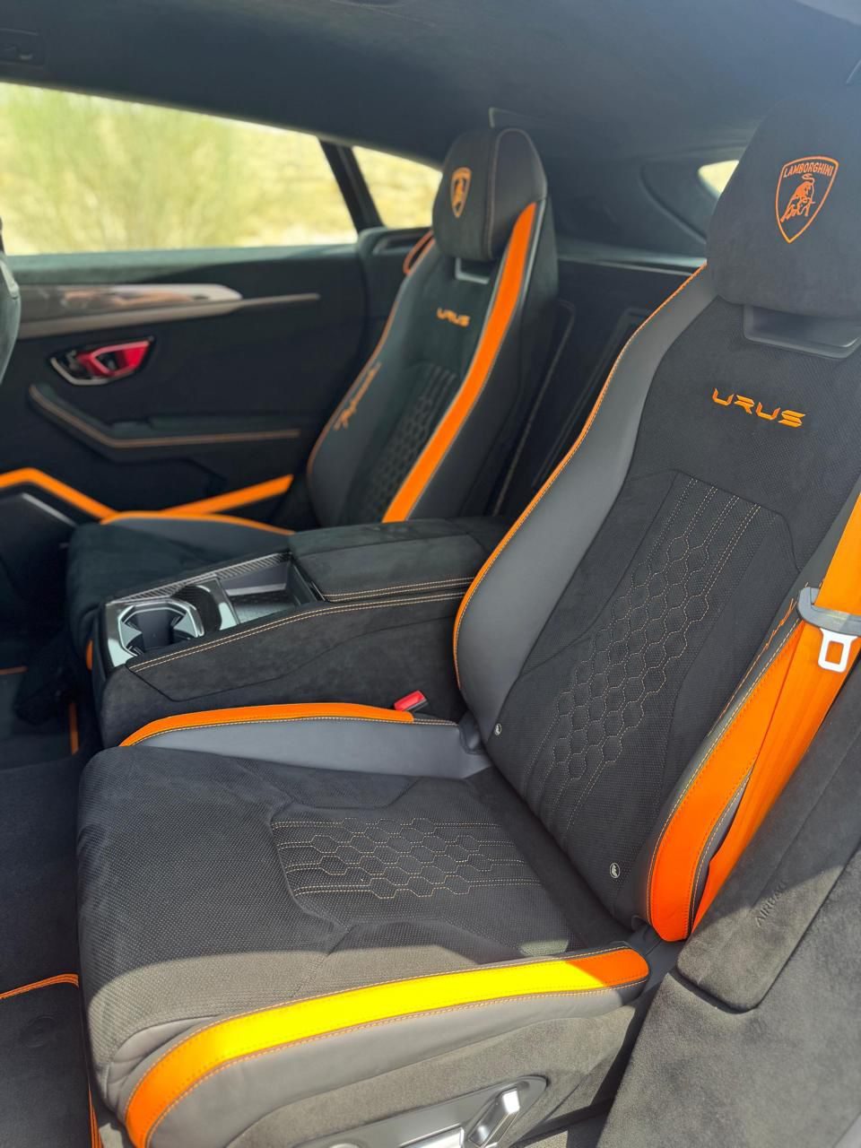 Lamborghini Urus Performance — photo 8
