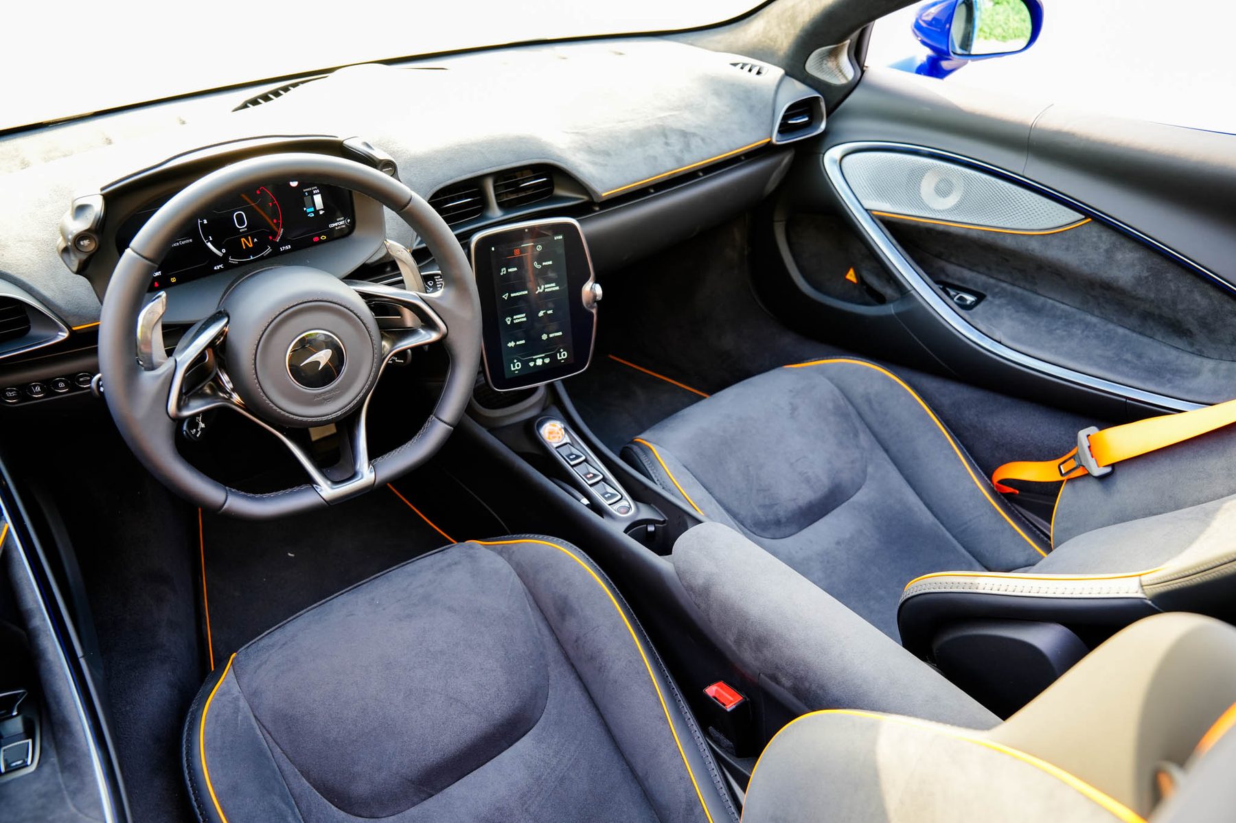McLaren Artura Spider — photo 4