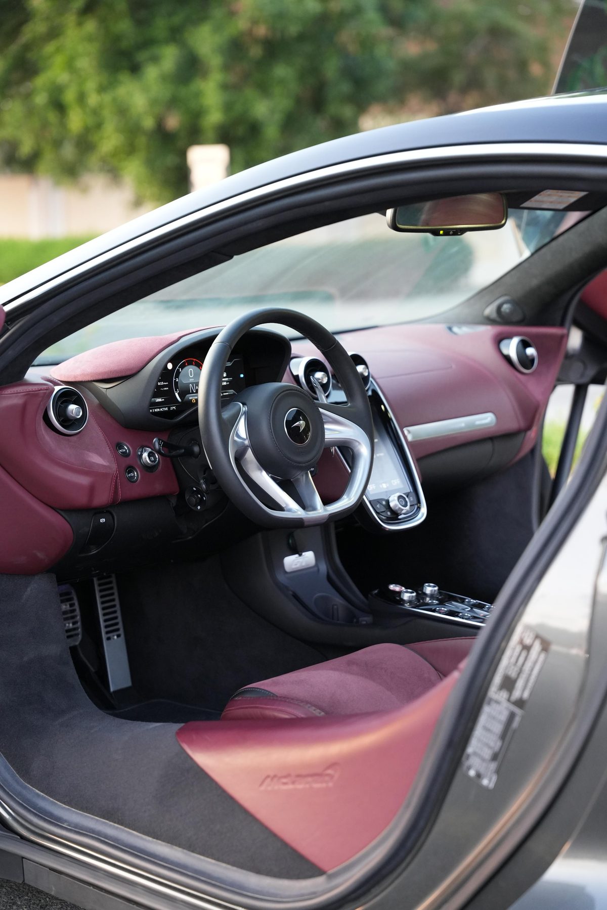 McLaren GT — photo 4