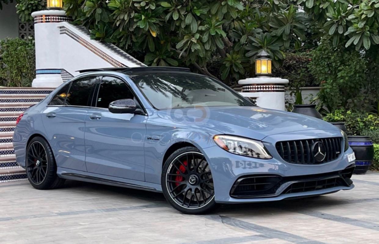 Mercedes-Benz C63