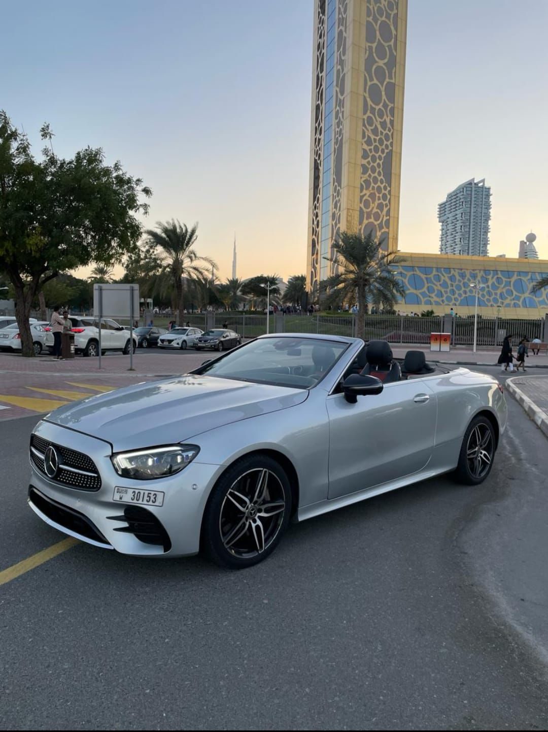 Mercedes-Benz E