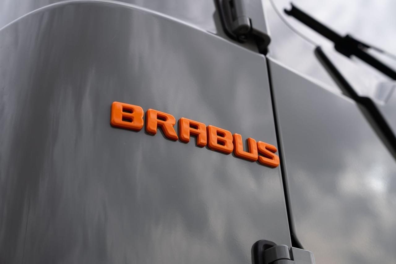 Mercedes-Benz G Brabus — photo 8