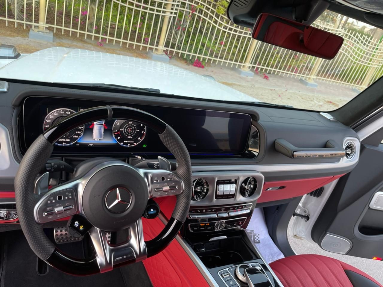 Mercedes-Benz G63 Class — photo 4