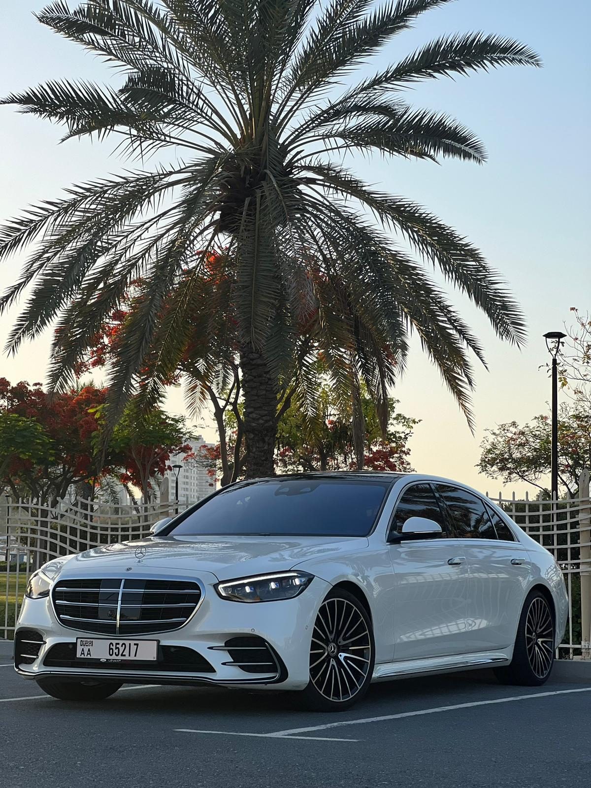 Mercedes-Benz S580