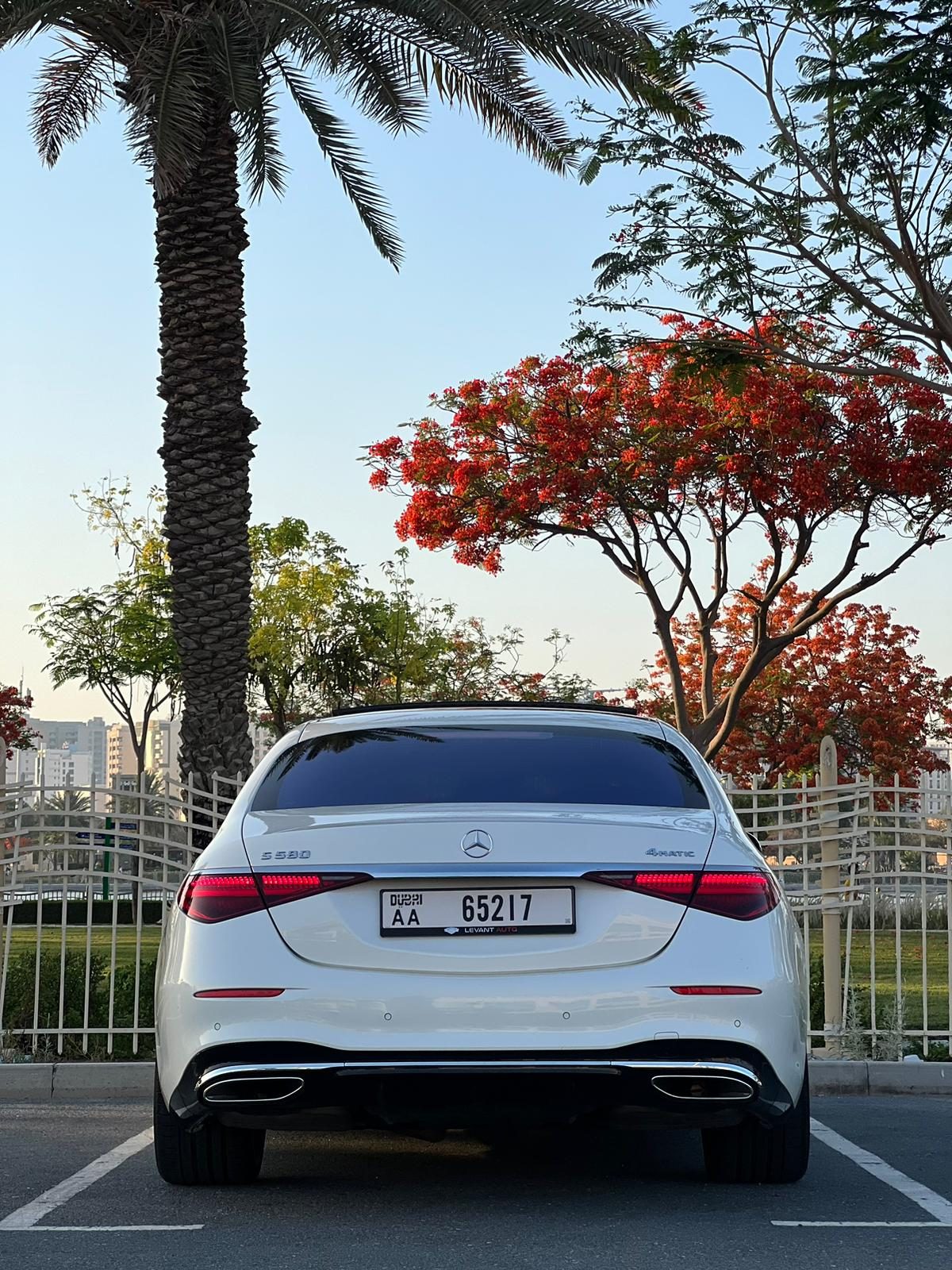 Mercedes-Benz S580 — photo 3