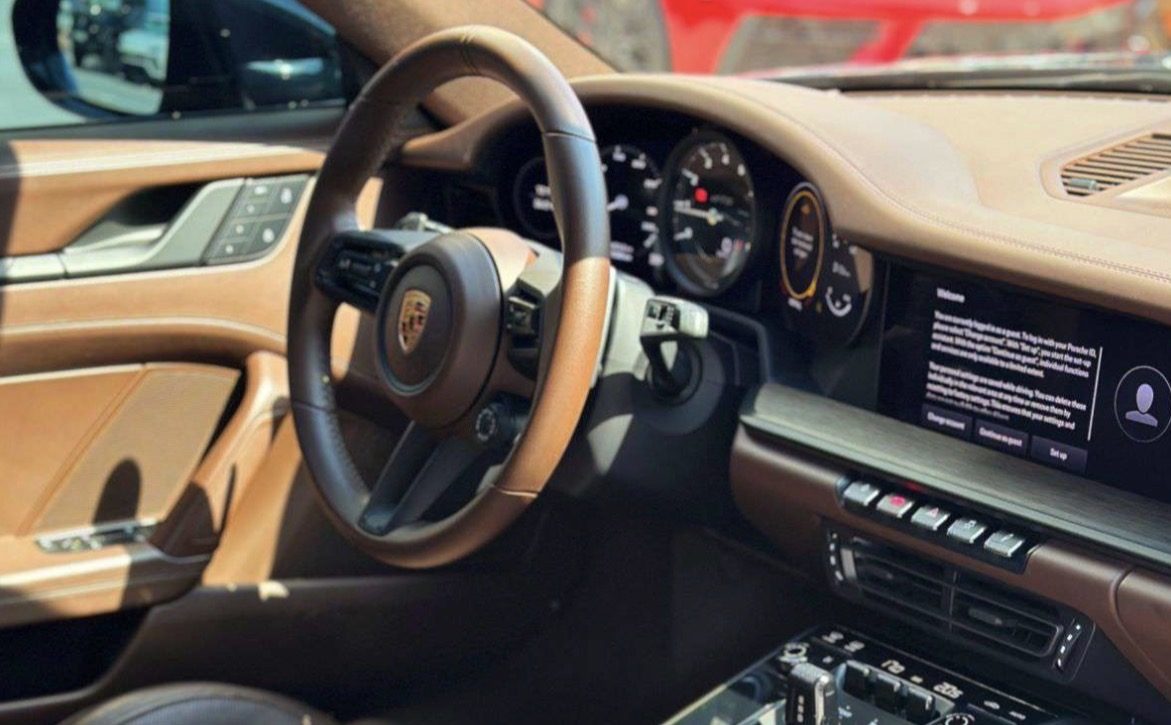 Porsche 911 Gts — photo 7