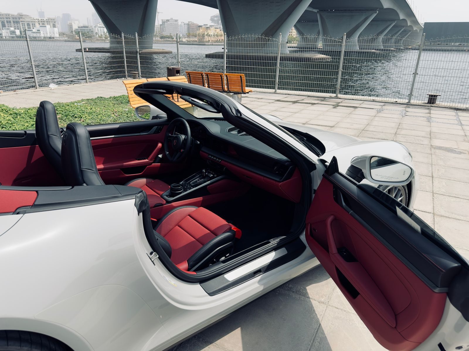 Porsche 911 — photo 7