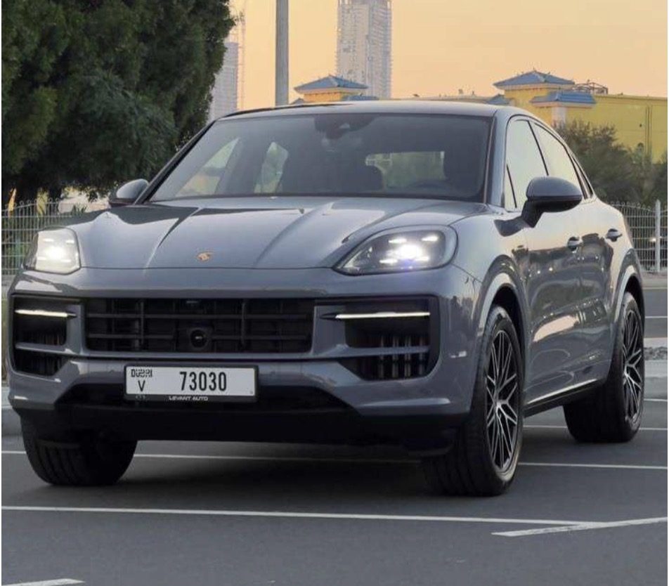 Porsche Cayenne — photo 3