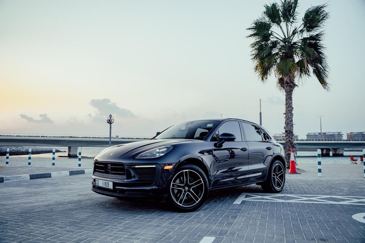 Porsche Macan — photo 4
