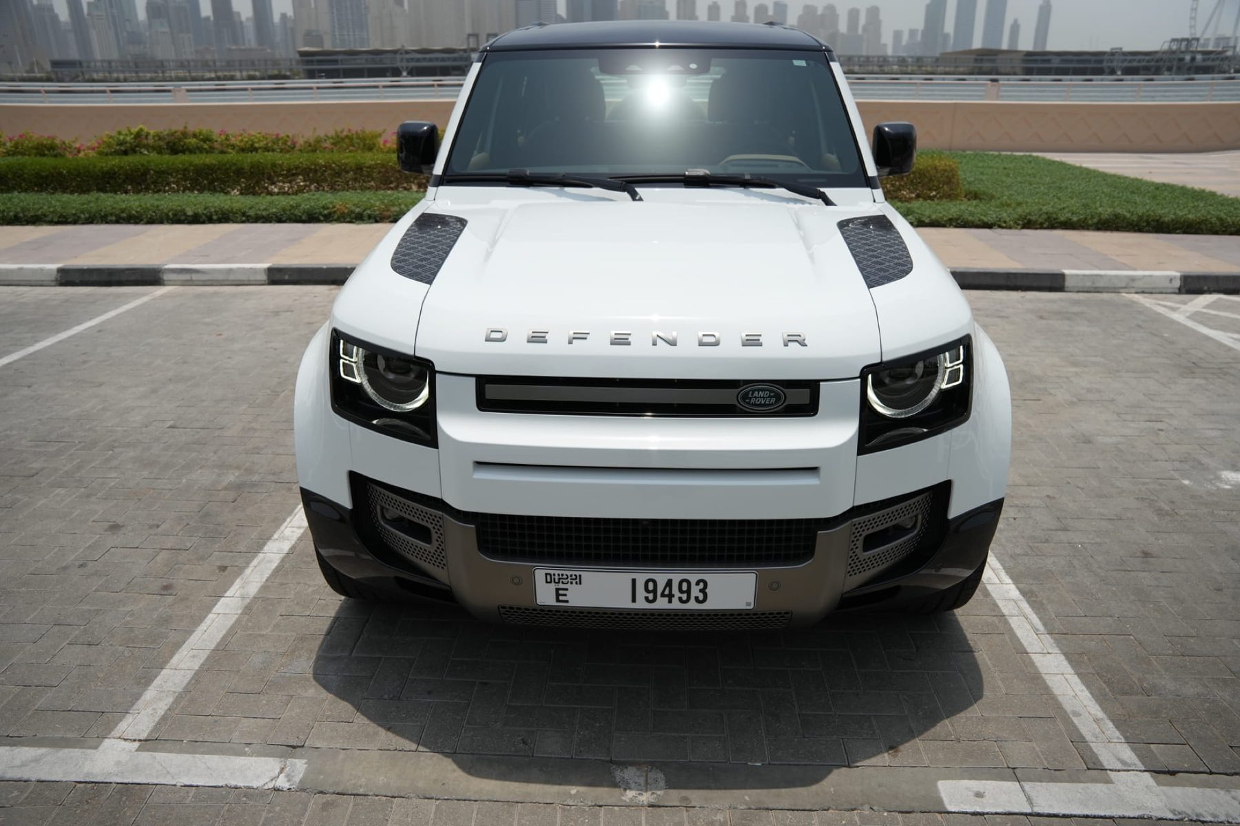 Range Rover Land Rover Defender 2025