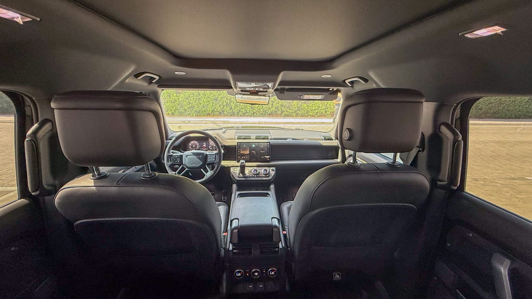 Range Rover Land Rover Defender V8 — photo 4