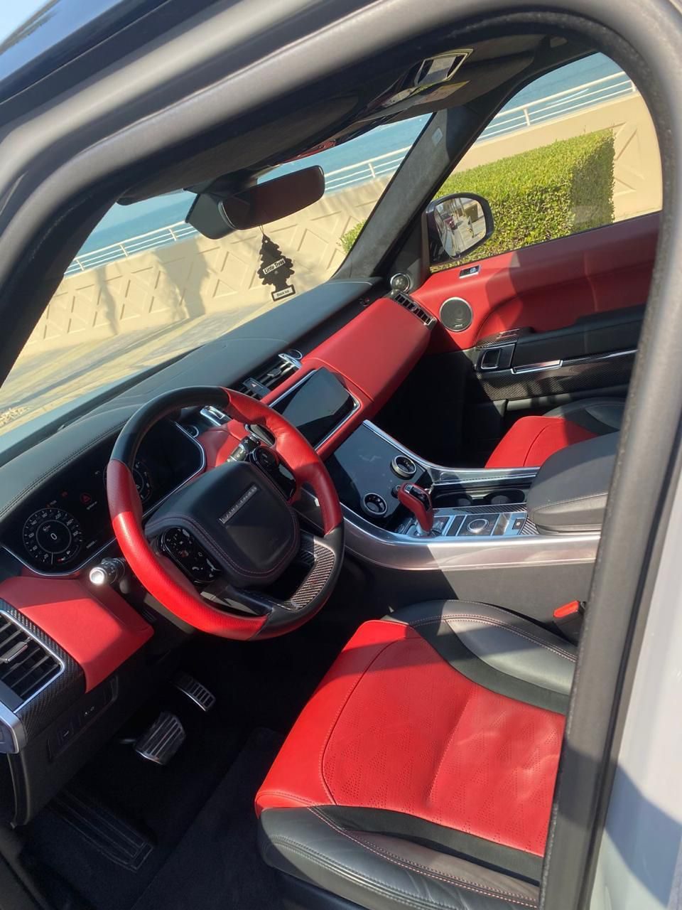 Range Rover Sport Svr — photo 5