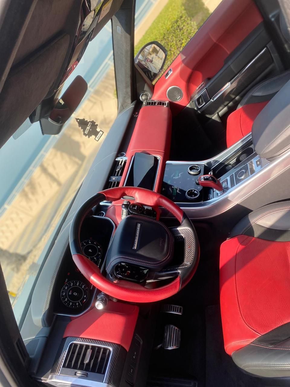 Range Rover Sport Svr — photo 6