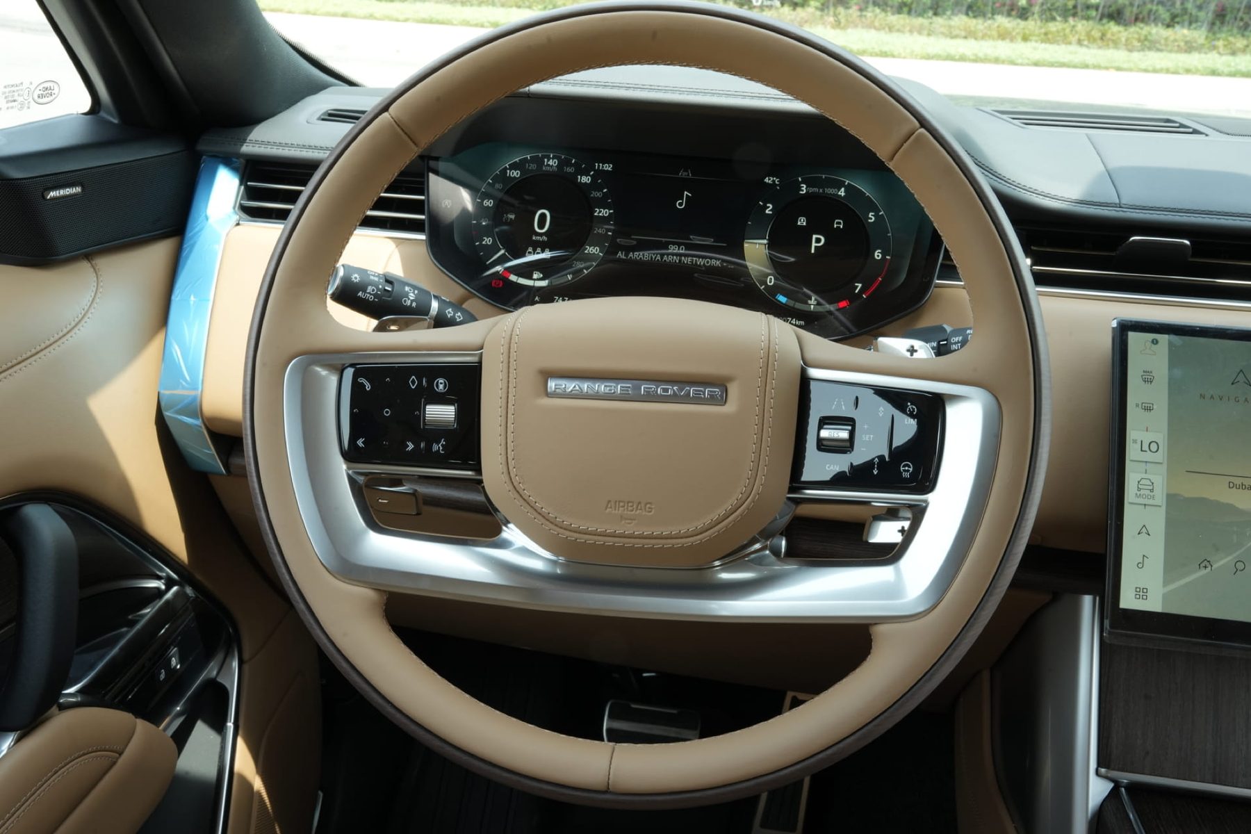 Range Rover Vogue 2025 — photo 4