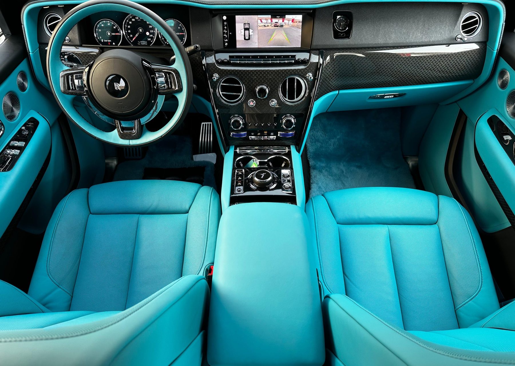 Rolls-Royce Cullinan Black Badge — photo 4