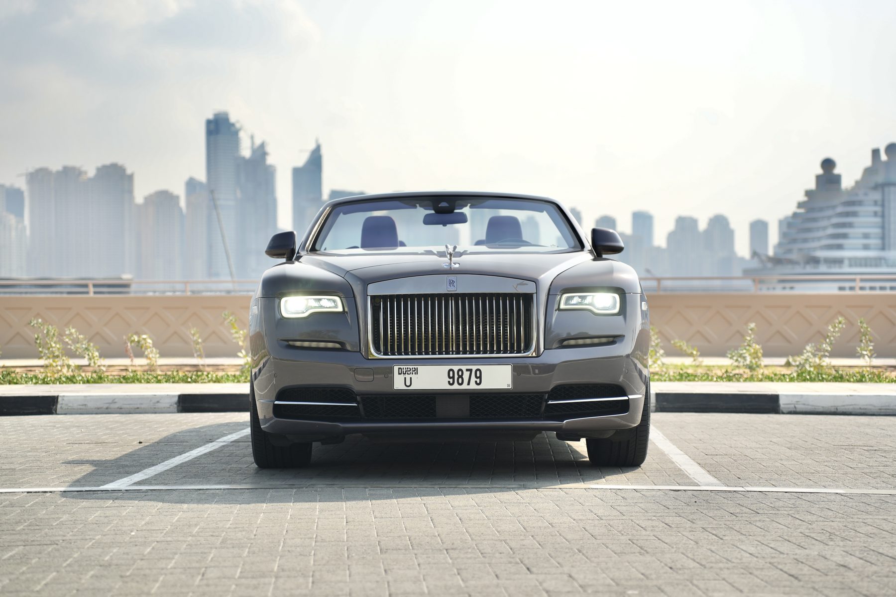 Rolls-Royce Dawn